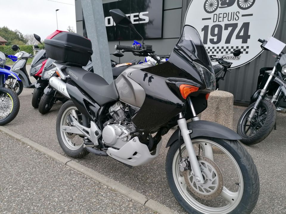 HONDA VARADERO 125 4