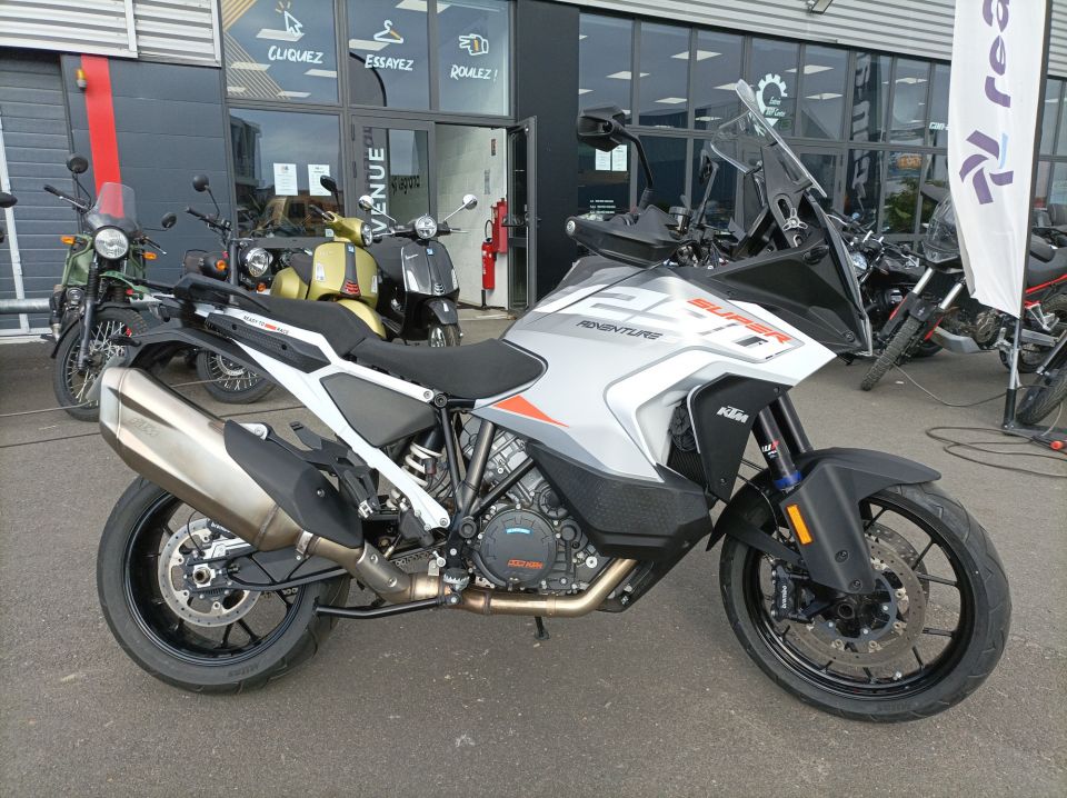KTM 1290 SUPER ADVENTURE S 4