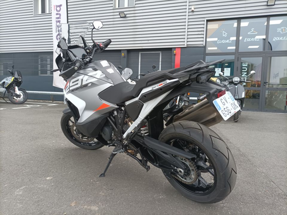 KTM 1290 SUPER ADVENTURE S 4