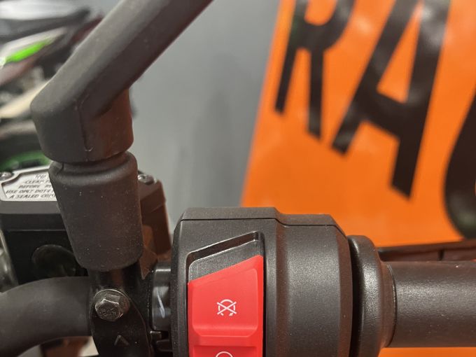 KTM 390 DUKE 4