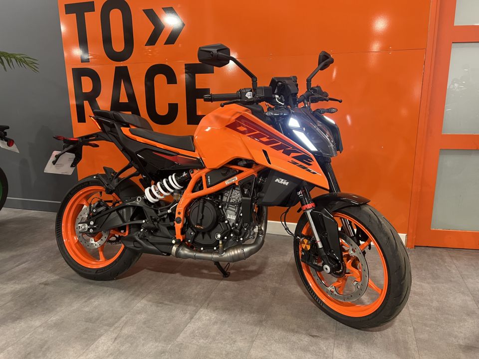 KTM 390 DUKE 4