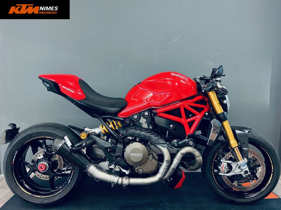 DUCATI MONSTER 1200 S 4