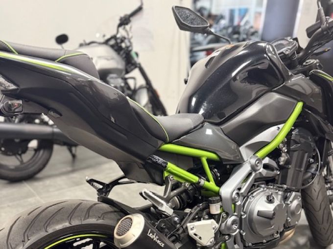 KAWASAKI Z 900 4