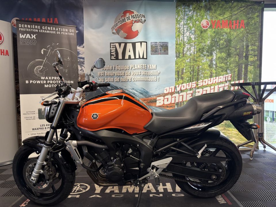 YAMAHA FZ6 (98CV) 4
