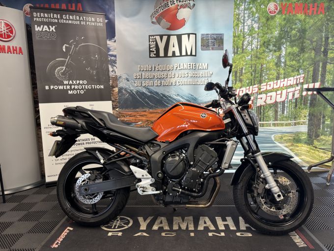 YAMAHA FZ6 (98CV) 4