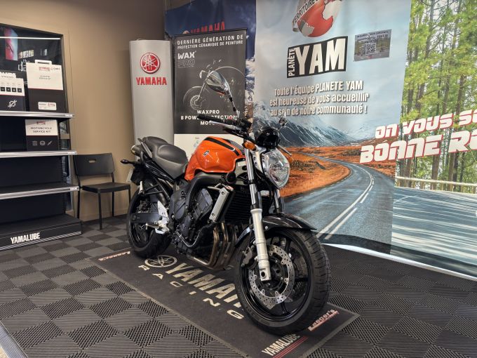 YAMAHA FZ6 (98CV) 4
