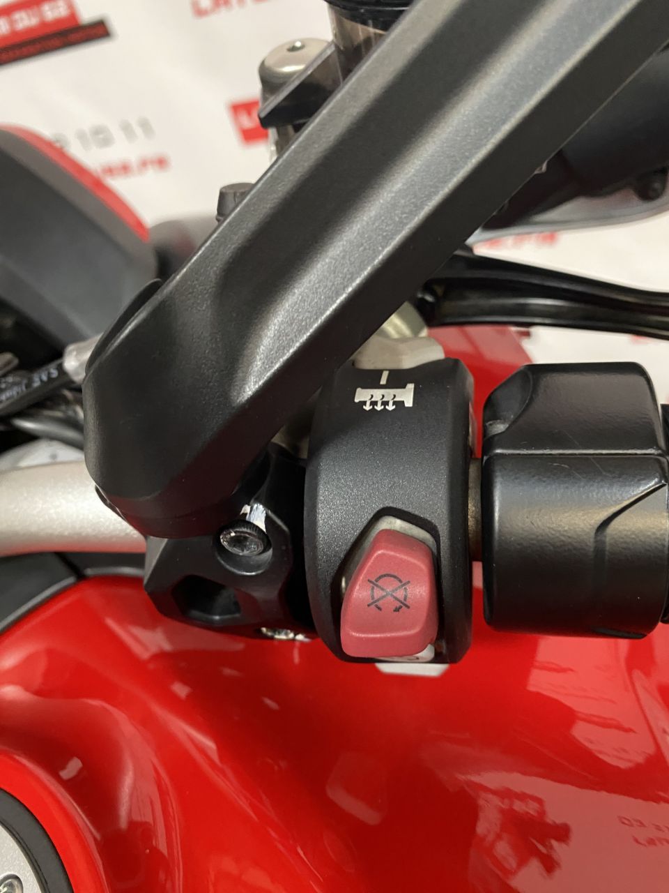 DUCATI MULTISTRADA END 4