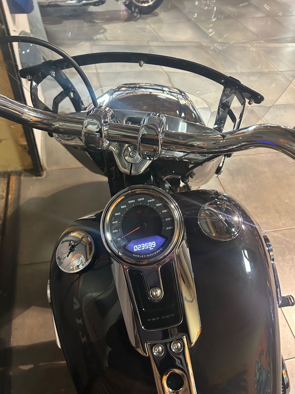 HARLEY-DAVIDSON SOFTAIL FAT BOY 1868 4