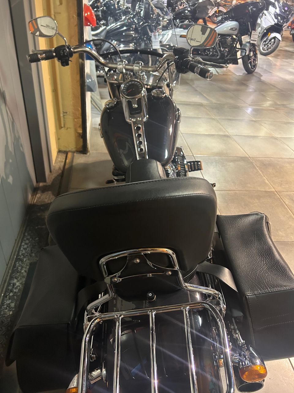 HARLEY-DAVIDSON SOFTAIL FAT BOY 1868 4