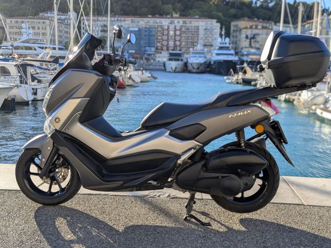 YAMAHA NMAX 125 4