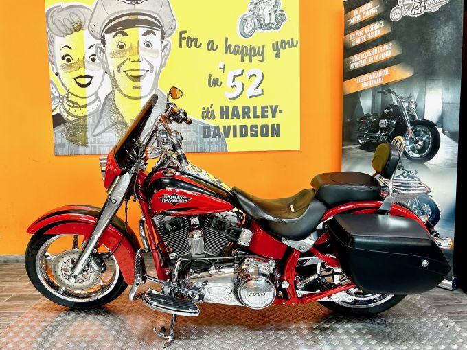 HARLEY-DAVIDSON SOFTAIL CONVERTIBLE 1800 CVO 4