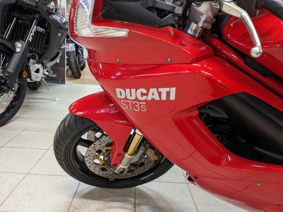 DUCATI ST3 4
