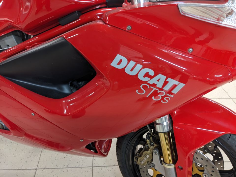 DUCATI ST3 4