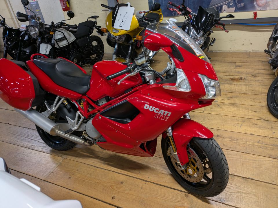 DUCATI ST3 4
