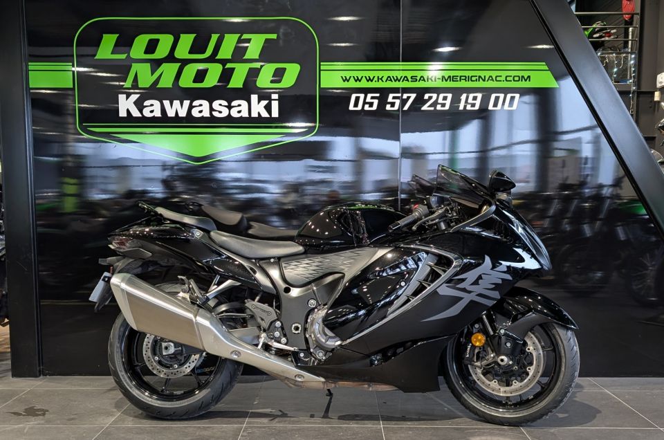 SUZUKI GSX-R 1340 HAYABUSA 4