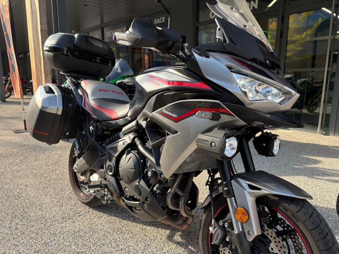 KAWASAKI VERSYS 650 4