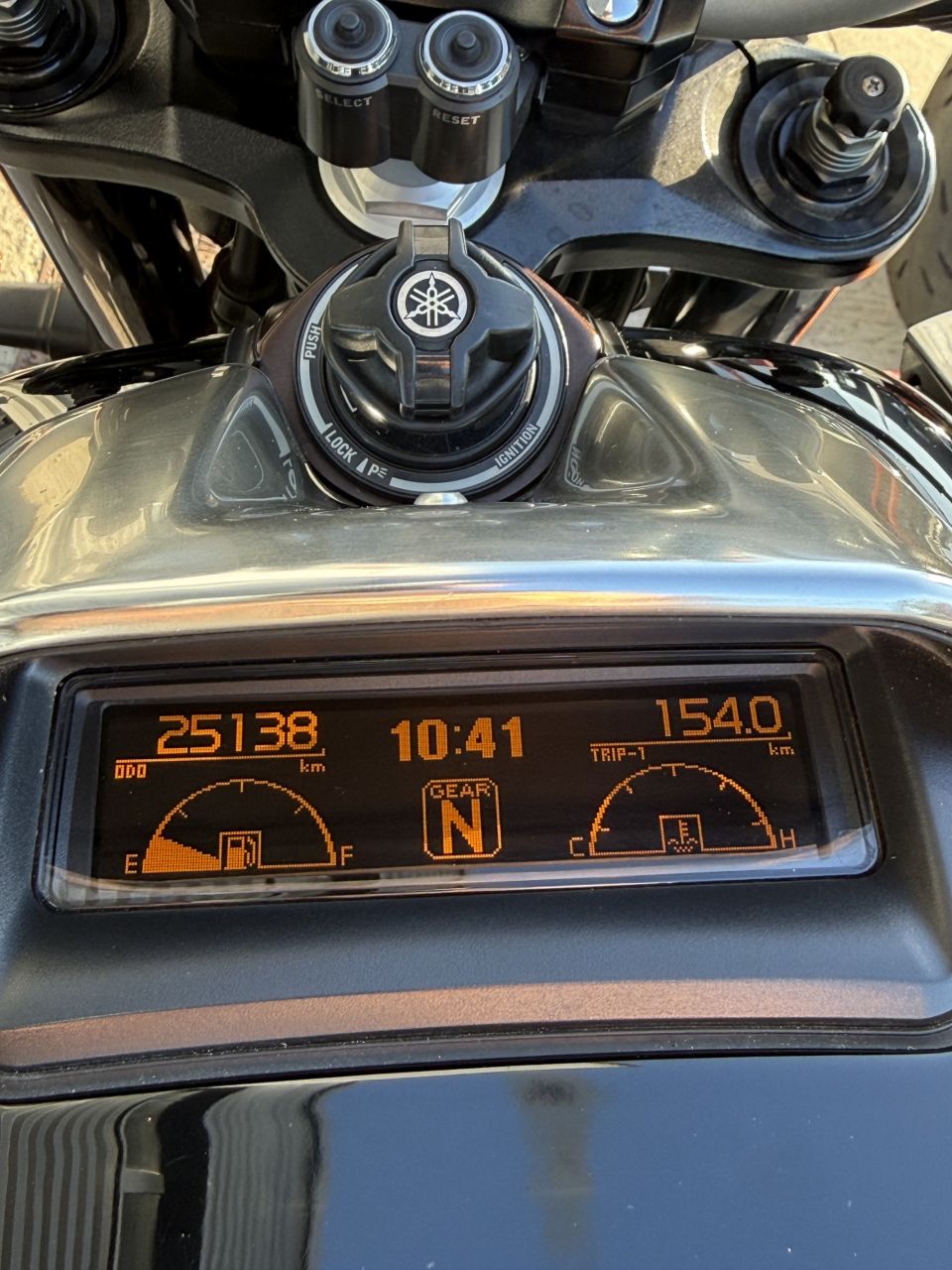 YAMAHA V-MAX 1700 4