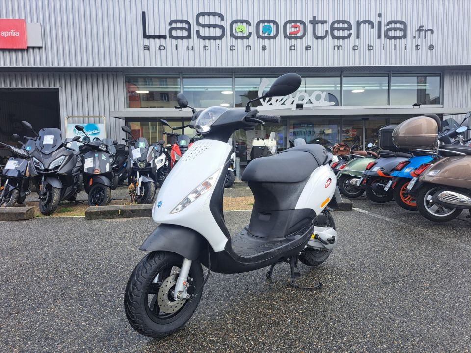 PIAGGIO ZIP 50 2T 4