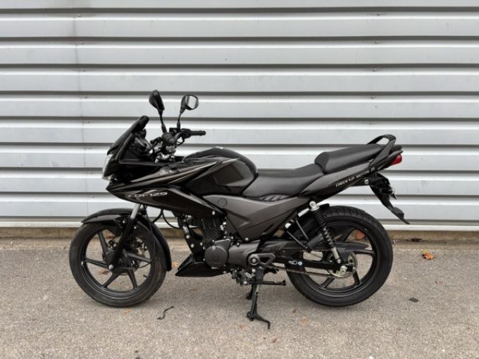 HONDA CBF 125 4