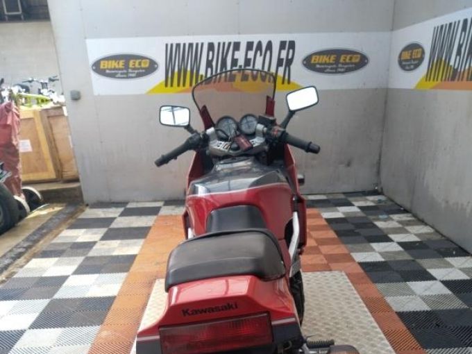 KAWASAKI GPX 600 4