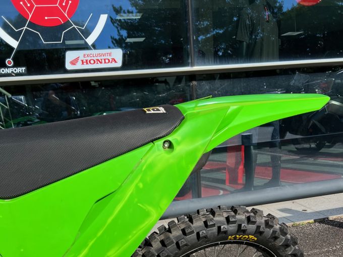 KAWASAKI KXF 450 4