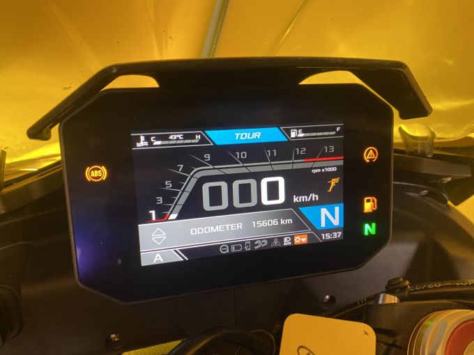APRILIA TUONO 1100 V4 4