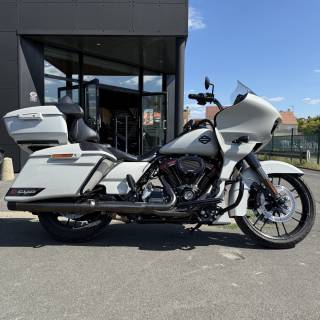 HARLEY-DAVIDSON TOURING ROAD GLIDE 1923 CVO - 2021