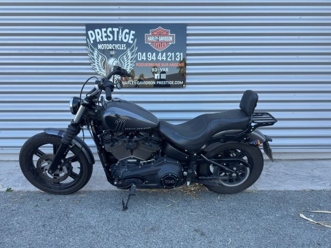 HARLEY-DAVIDSON SOFTAIL STREET BOB 1868 4