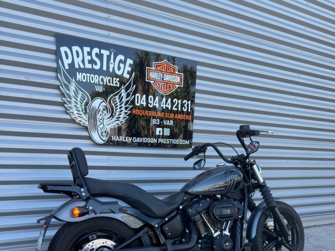 HARLEY-DAVIDSON SOFTAIL STREET BOB 1868 4