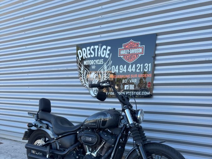 HARLEY-DAVIDSON SOFTAIL STREET BOB 1868 4