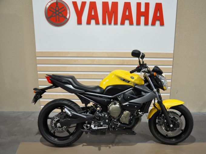 YAMAHA XJ6-N 4