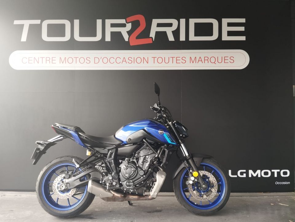 YAMAHA MT-07 (47.5CV) 4