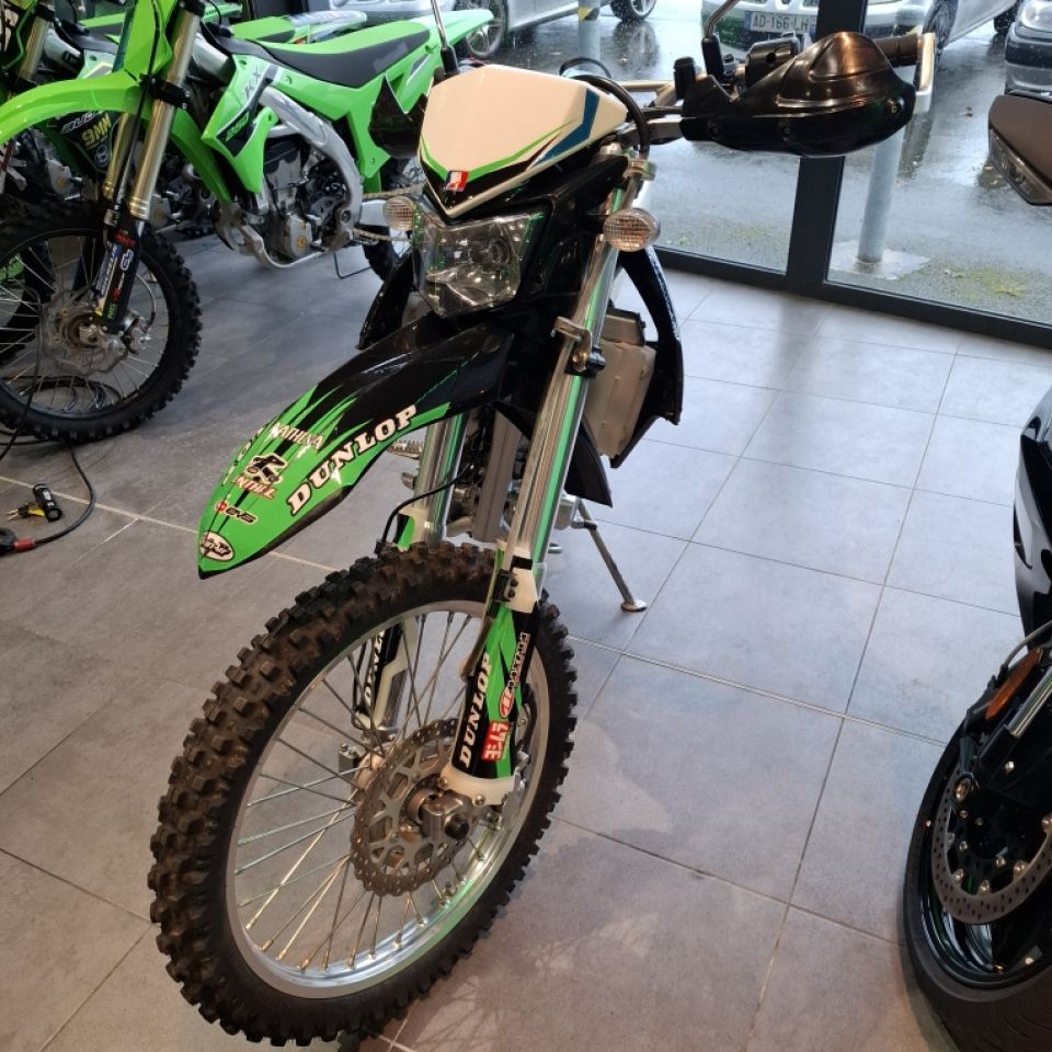 KAWASAKI KLX 250 4