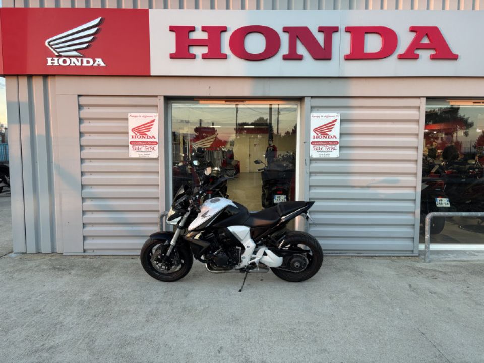 HONDA CB1000R ABS 4