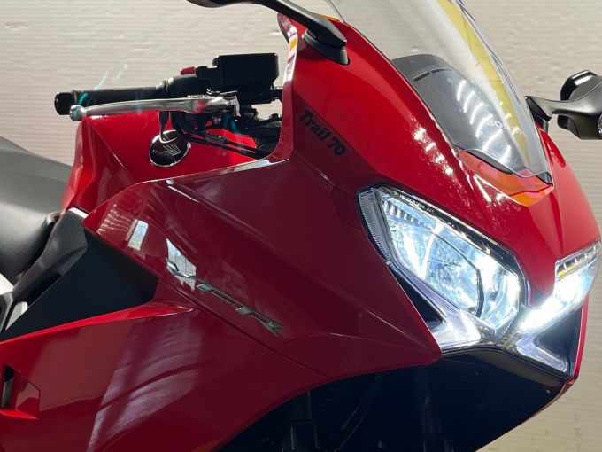 HONDA VFR 800 F 4