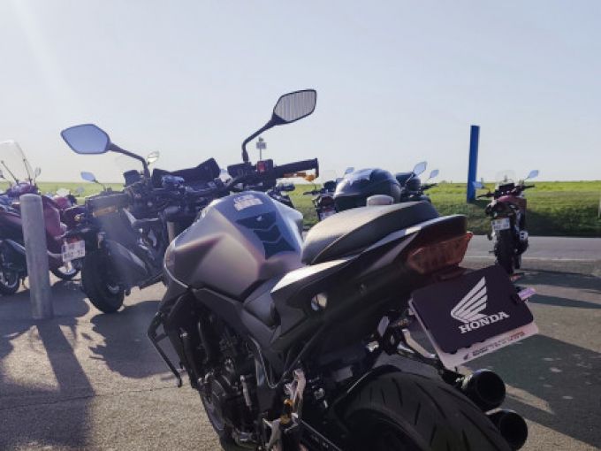 HONDA CB 750 HORNET 4