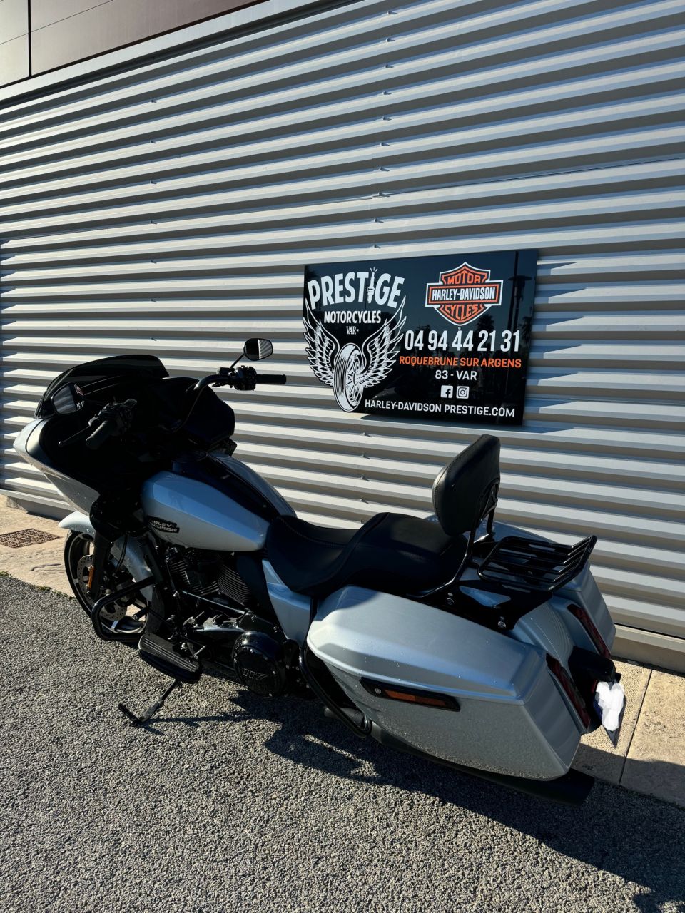 HARLEY-DAVIDSON TOURING ROAD GLIDE 1923 4