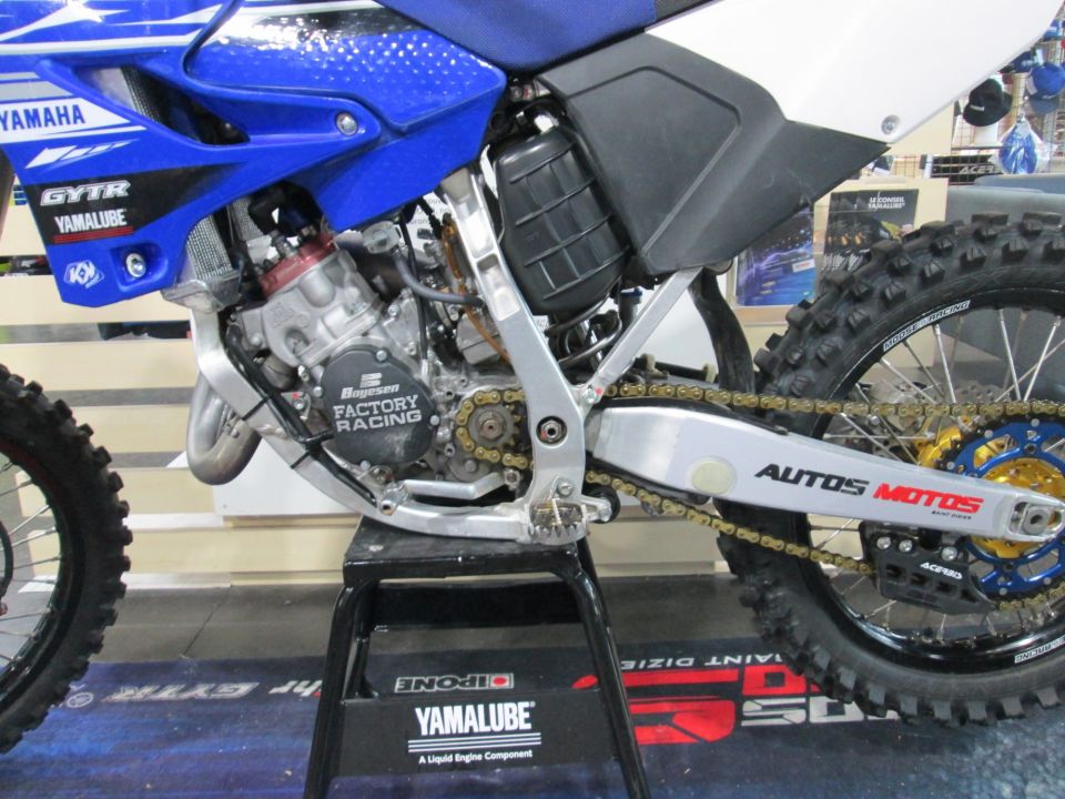 YAMAHA 125 YZ 2015 4