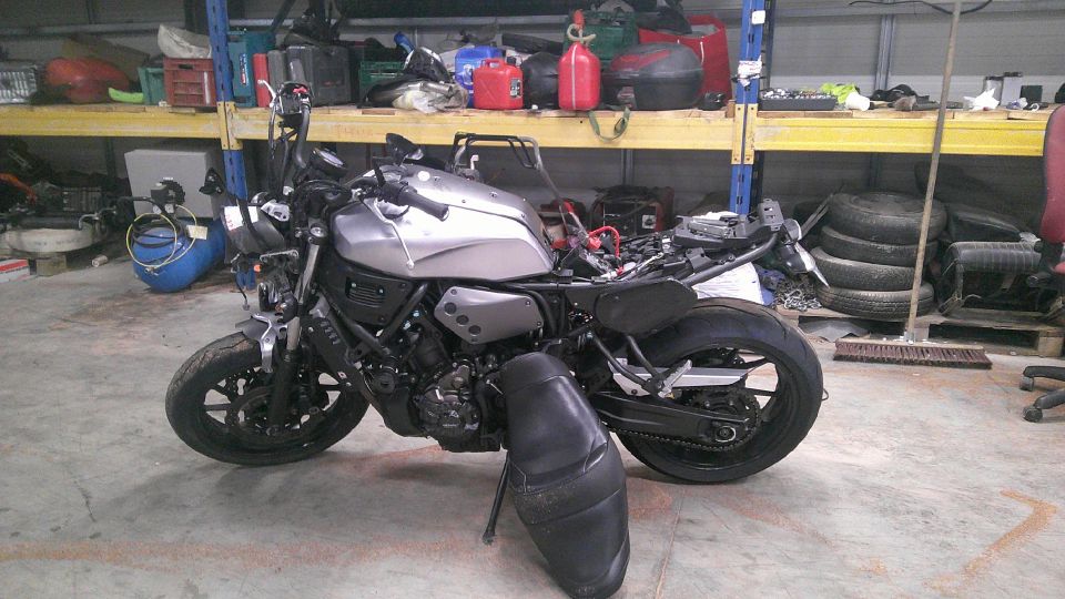 YAMAHA XSR 700 4