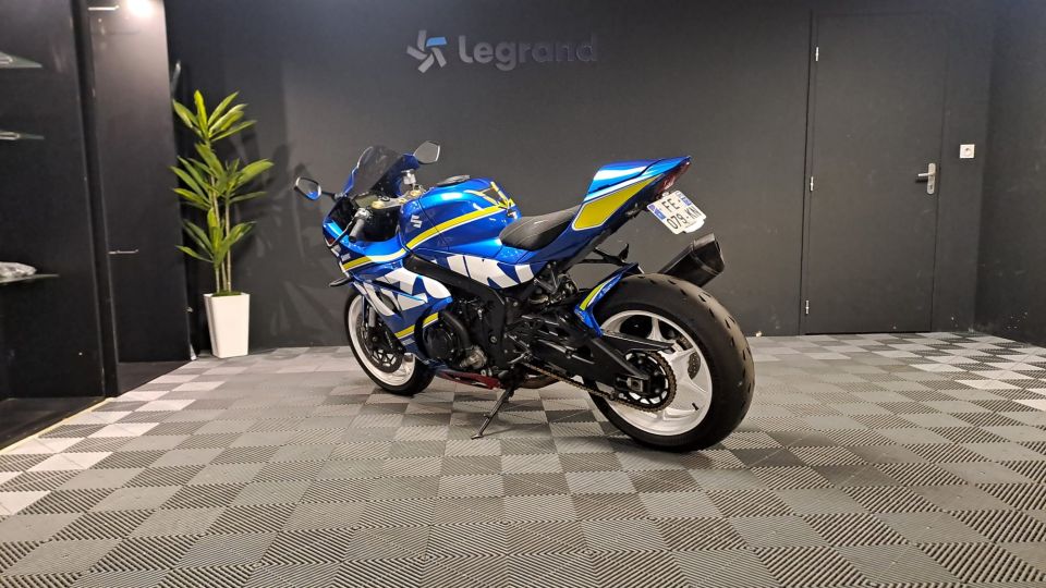 SUZUKI GSX-R 1000 4