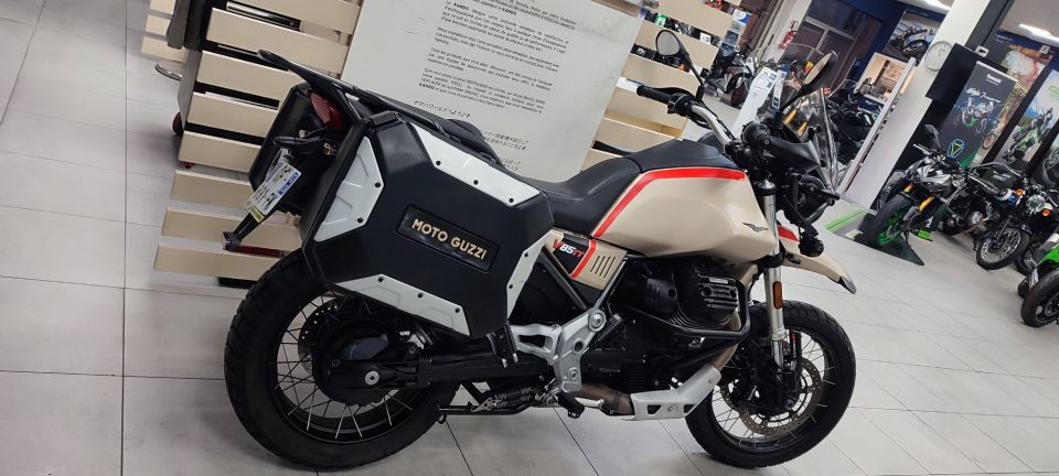 MOTO GUZZI V85 TT TRAVEL PACK 850 4