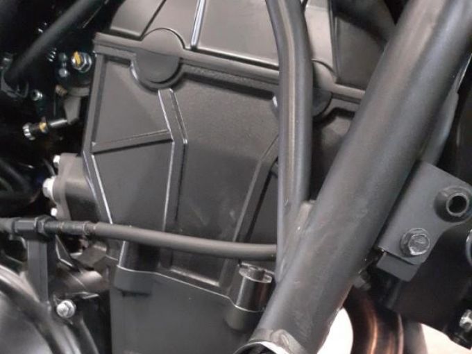 KAWASAKI Z 650 RS 4