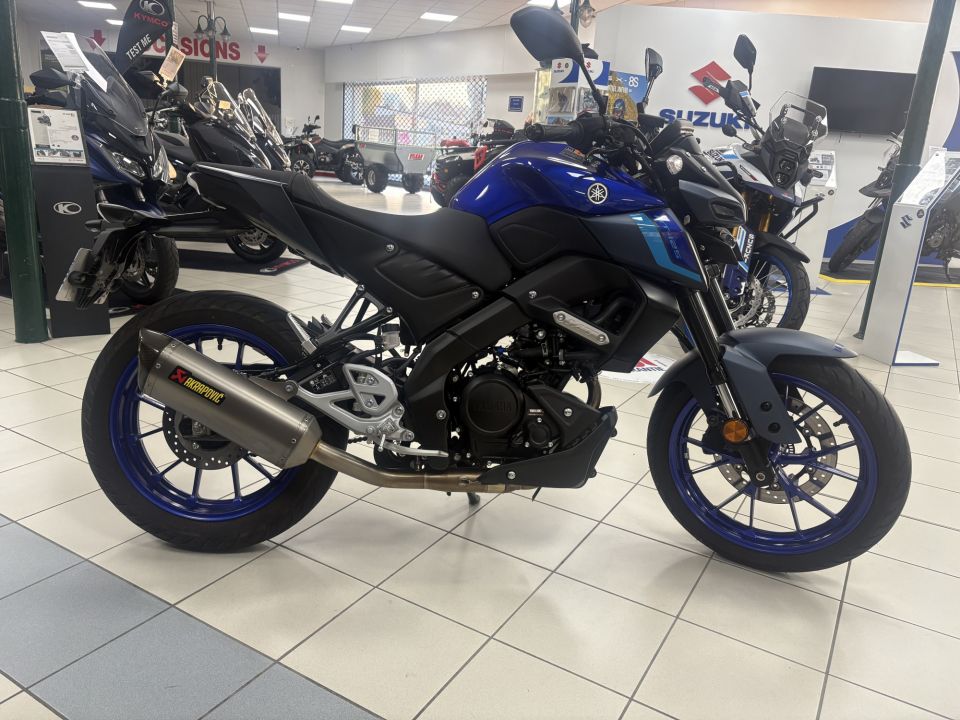 YAMAHA MT-125 ABS 4