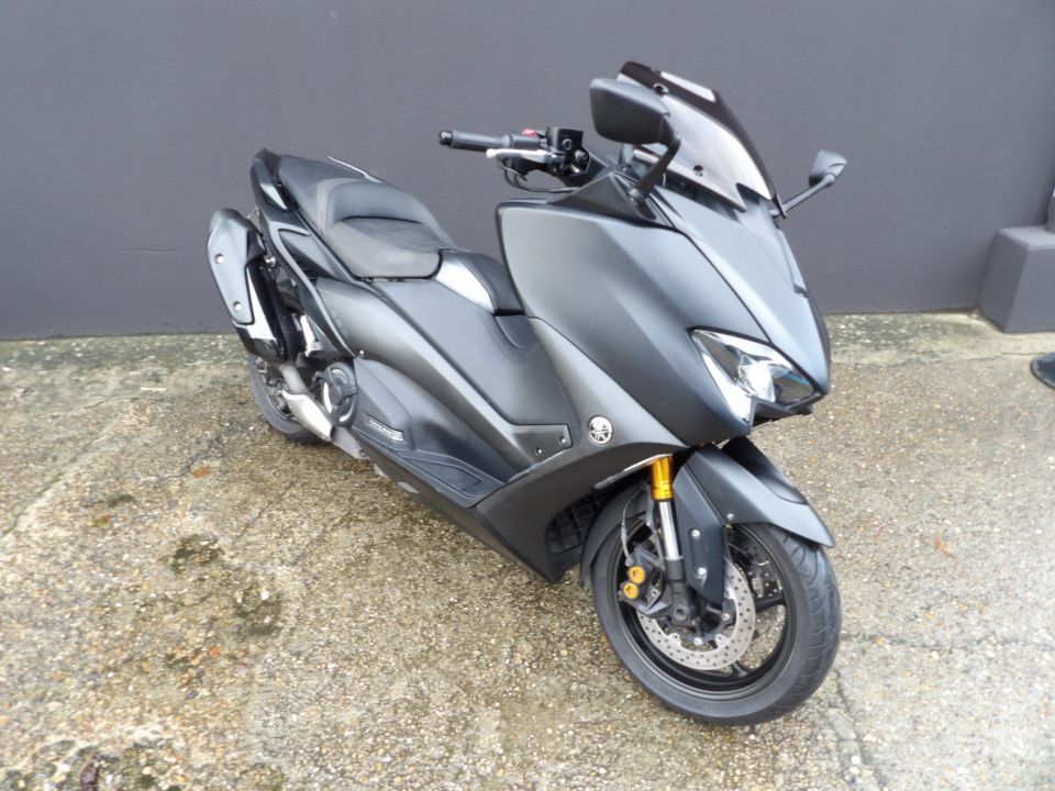 YAMAHA XP T-MAX 560 TECH MAX 4