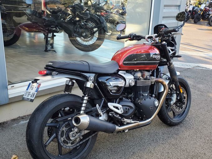 TRIUMPH SPEED TWIN 1200 4