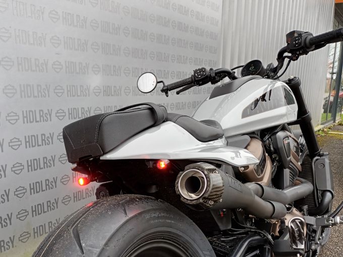 HARLEY-DAVIDSON SPORTSTER 1250 S 4