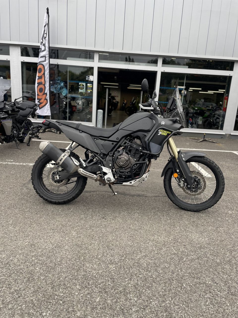 YAMAHA XTZ TENERE 700 4