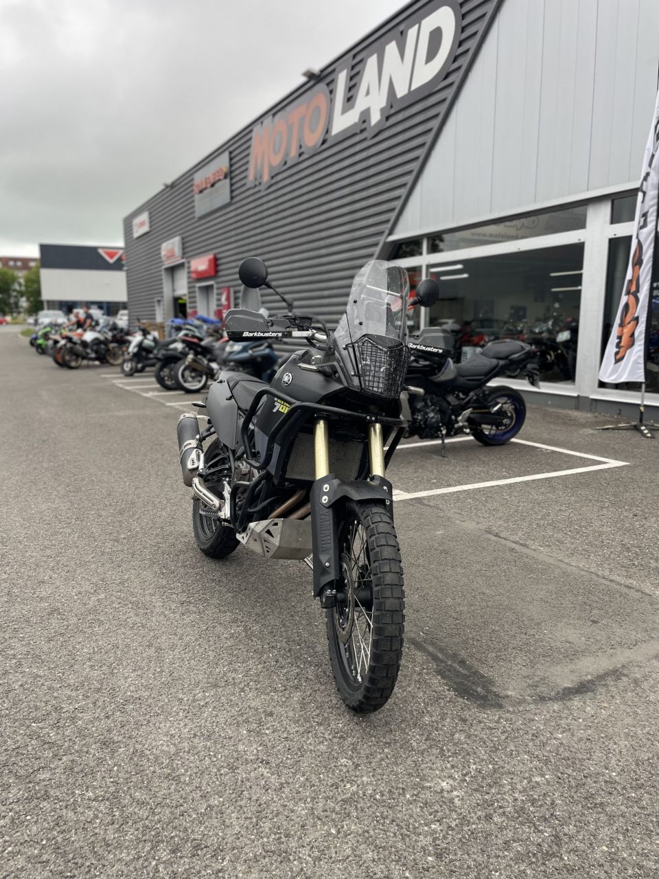 YAMAHA XTZ TENERE 700 4