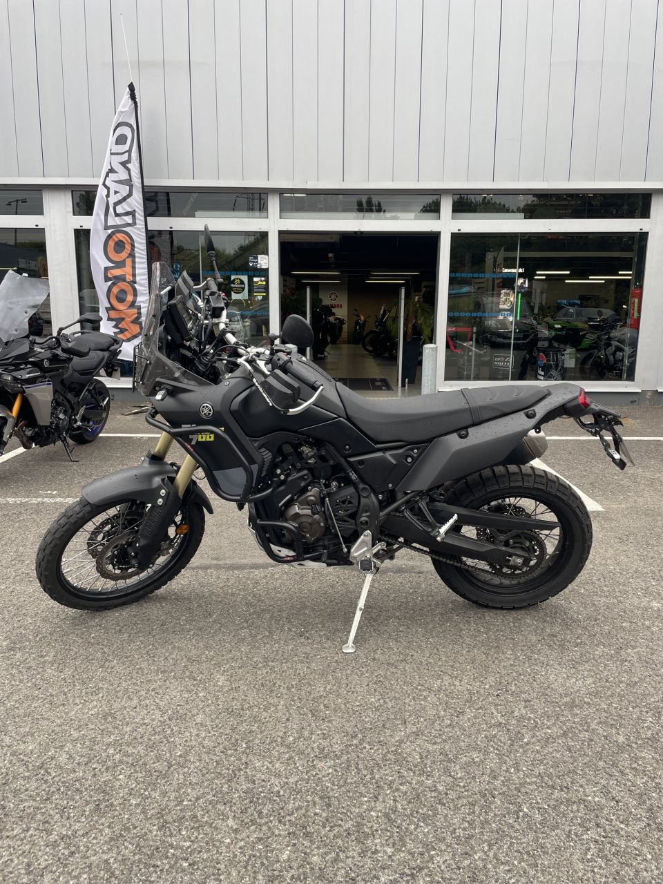 YAMAHA XTZ TENERE 700 4