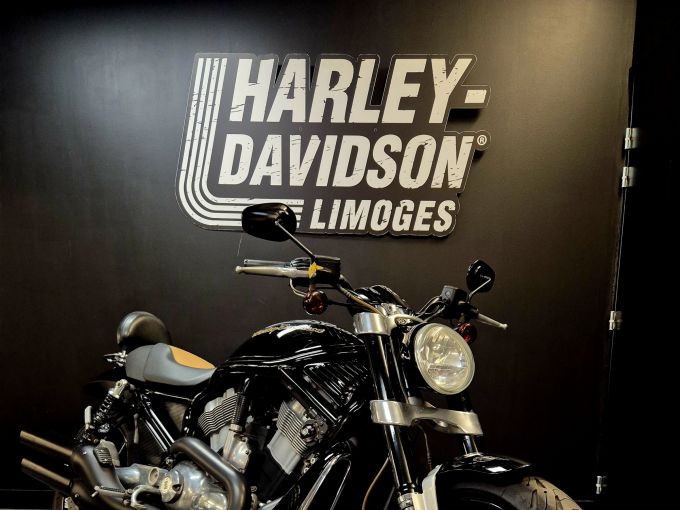 HARLEY-DAVIDSON V-ROD STREET ROD 1130 4